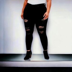 TORRID Premium Sky high skinny Jeans plus size  24 distressed Stretch black NEW